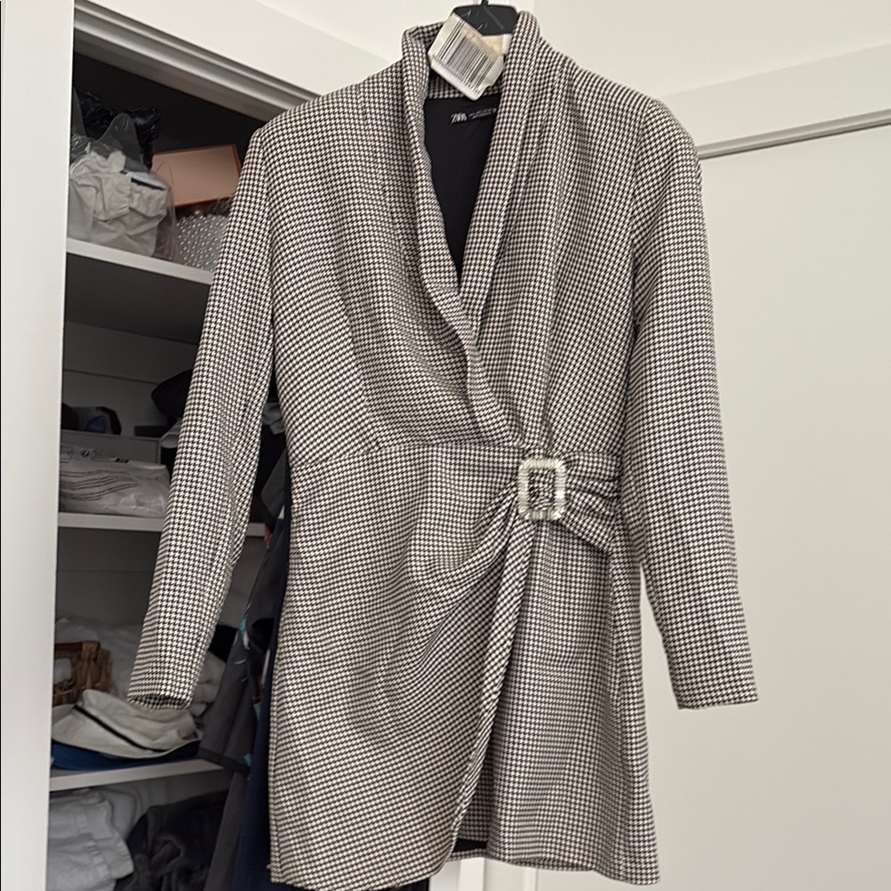 Zara Monochrome Checkered Belted Blazer
